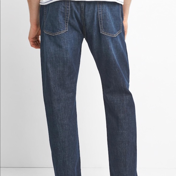 Gap men’s relaxed dark jean - Picture 3 of 3